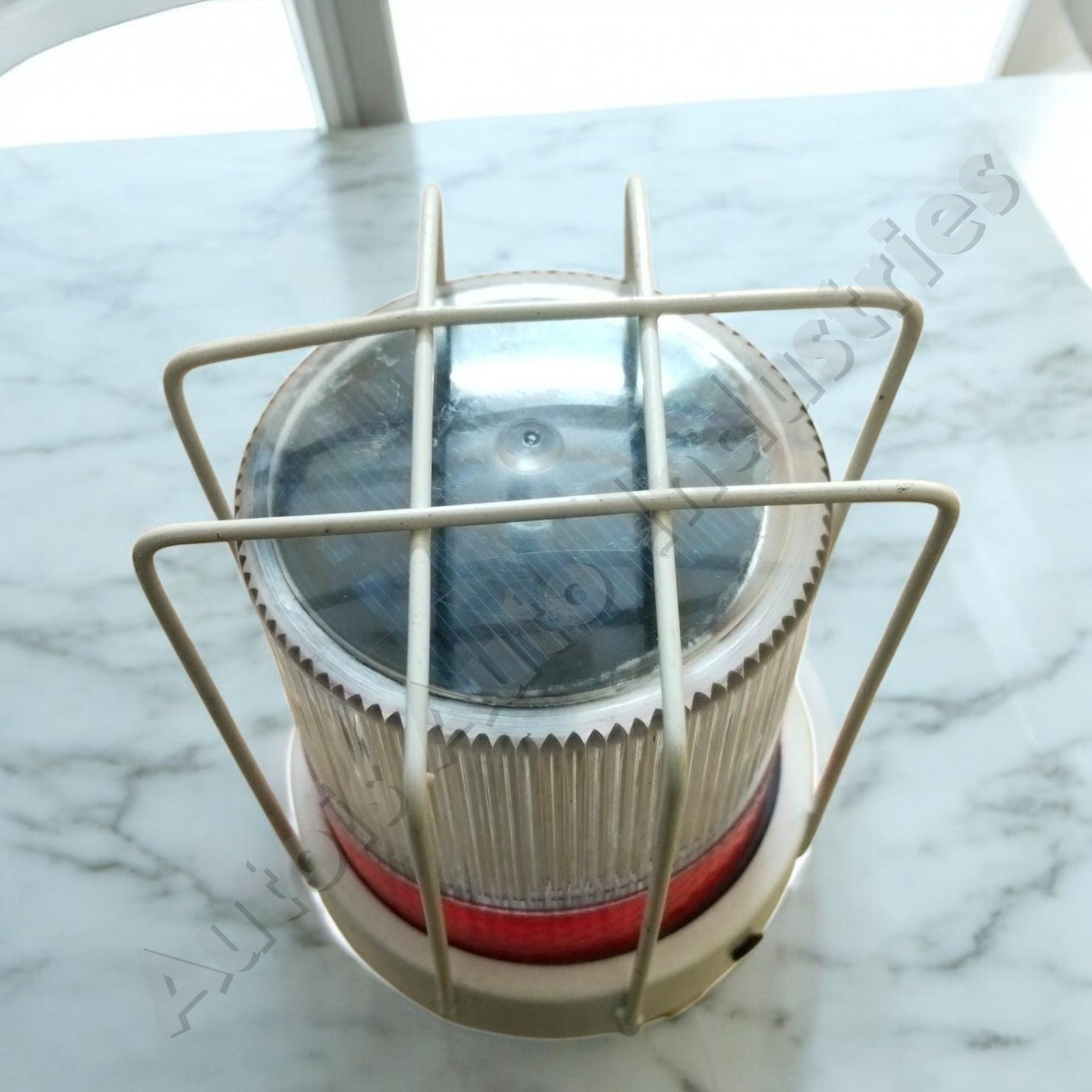 SOLAR BLINKER BEACON